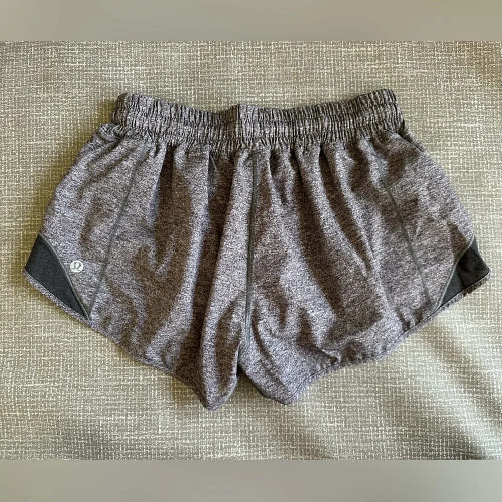 Lululemon Women's‎ Heather Gray Hotty Hot  Athletic Shorts